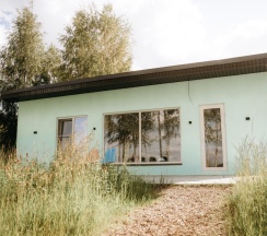 Двухместный коттедж с красивым видом из окна двуспальная кровать в Банный остров