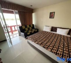 Номер Standard с видом на реку в Techno Riverview Resort