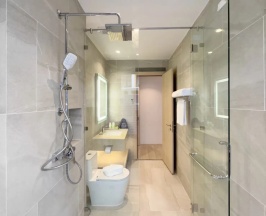 Двухместный номер Deluxe Plus для гостей с ограниченными возможностями 2 отдельные кровати в Wyndham Garden Naithon Phuket