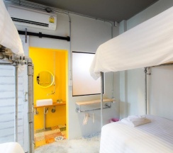 Четырёхместный номер Standard в bloo Hostel