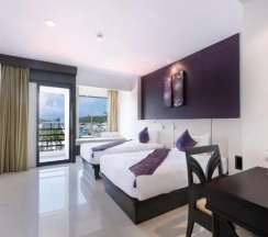 Двухместный номер Deluxe с балконом 2 отдельные кровати в The BluEco Hotel