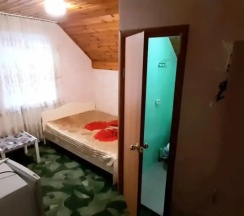 Четырёхместный номер Standard в Кристалл