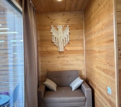 Трёхместный номер Standard с балконом и с красивым видом из окна в Alra Eco Village