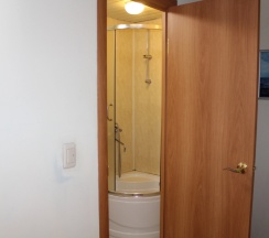 Двухместный полулюкс двуспальная кровать в Ассоль