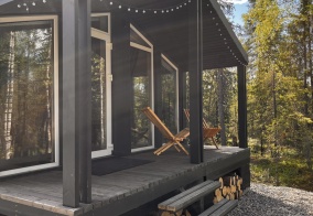 Коттедж Ellwood Eco Village в Мурманской области