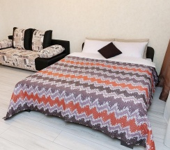 4-местные апартаменты студия с 1 двуспальной кроватью в AntoninaApartments (АнтонинаАпартментс) на улице Крылова