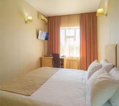 Семейный стандарт с кроватью King-size или двумя односпальными кроватями в Lord