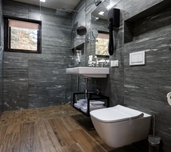 Люкс D в Алтика