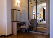 Luxe KING в Hotel Villa MARALIS