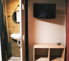 Двухместный номер Superior двуспальная кровать в Like Hostel