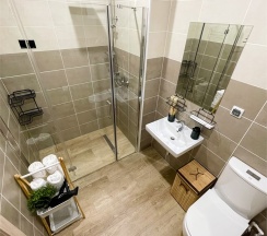 Семейный люкс с балконом и видом на море в Hotel Pallada