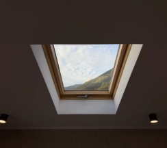 Трёхместный номер Супериор Плюс c 1 комнатой с балконом и с красивым видом из окна в Aimara