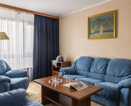 Люкс с одной большой или двумя раздельными кроватями в Cosmos Moscow VDNH Hotel