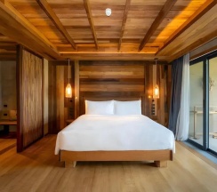 Люкс Family с 2 комнатами с балконом и с видом на город в Dinso Resort & Villas Ko Chang, Vignette Collection