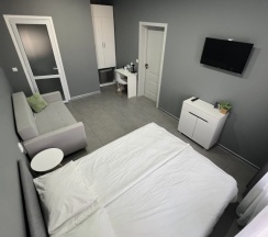 Двухместный номер Семейный с красивым видом из окна двуспальная кровать в Лето здесь