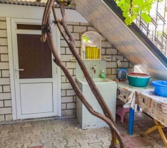 Номер Economy в У Валеры