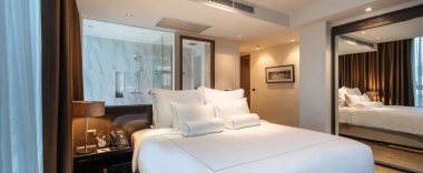 Люкс Deluxe с 2 комнатами в MUU Bangkok Hotel