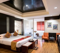 Двухместный люкс Luxury двуспальная кровать в Bangkok Natural Spa Resort and Suite