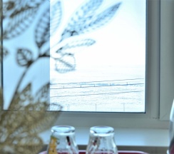 №1. Семейный номер с двуспальной кроватью, диваном и видом на Байкал в Прибой