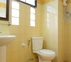 Четырёхместный номер Standard в Arina Boutique Residence