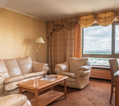 Люкс Гранд в Cosmos Moscow VDNH Hotel