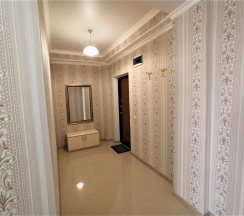 М.Горького 85Б. 1-комн.кв., 3-этаж, 92 в АнтиОтель