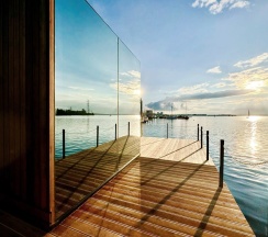 Зеркальный дом - первая линия в F911