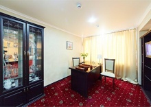 3-комнатные апартаменты студия с 1 двуспальной кроватью в Брянск