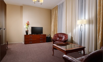 Апартаменты (Корпус 4*) в Triumph Hotel