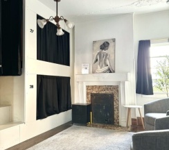 Кровать в общем номере в Burlington Hostel