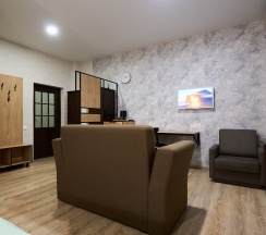 Двухместный номер с большой двуспальной кроватью СТАНДАРТ ПЛЮС в Морской