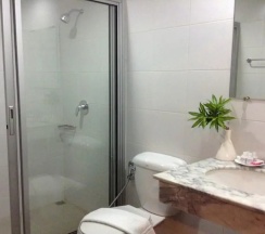 Двухместный семейный номер Standard двуспальная кровать в Mango Bedroom Inn