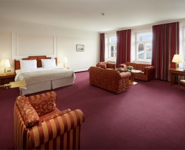 Люкс «Студия» в Балчуг Кемпински Москва