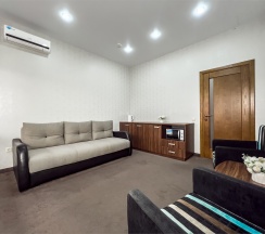 ЛЮКС двухкомнатный с балконом в Империя by Viva Hotels Group