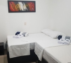 Четырёхместный номер Standard в Laureles Home