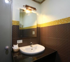Двухместный номер Superior двуспальная кровать в Tharathip Resort