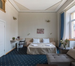 Премиум с Балконом в Александр Hotel