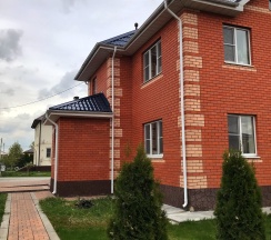 Дом в Уютный