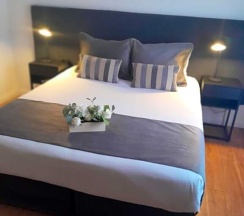 Номер Superior в Waldorf Hotel