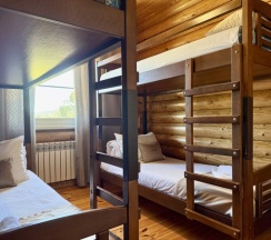 Дом 5-ти комнатный на 10 мест корпус А-Тхач в Горное озеро