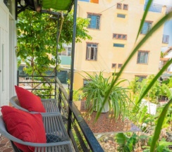 Семейный номер Standard с видом на сад в Strawberry Garden Homestay