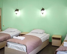 Номер эконом с 4 односпальными кроватями в Smart Hotel KDO Ладожский