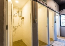 Кровать в общем номере в Jeune Hostel Chiang Mai