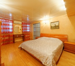 4-комнатные апартаменты улучшенные в Имидж