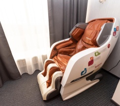 Номер люкс семейный в Azimut Отель Ставрополь