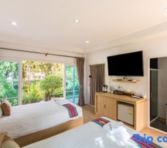 Двухместный полулюкс 2 отдельные кровати в Sangthong Resort