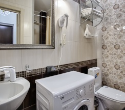 Двухместные апартаменты 18 Мансарда с видом на море двуспальная кровать в Exclusive Hotel&Apartments