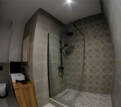 номер "Улучшенный с балконом 5 " в Новгород