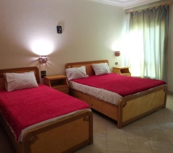 Трёхместный номер Standard в Golden Rose Hotel