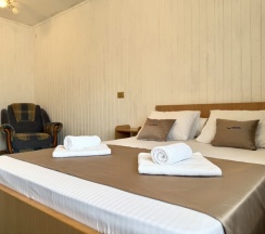 Двухместная комната с доп местом в Корнилофф от Травел Хотелс Антураж